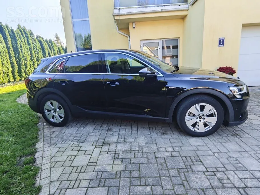 Audi E-Tron 2020 photo 4