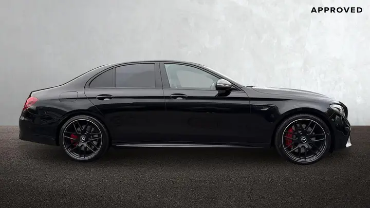 Mercedes-Benz E-Class 2019 photo 5