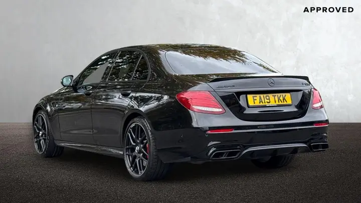 Mercedes-Benz E-Class 2019 photo 2