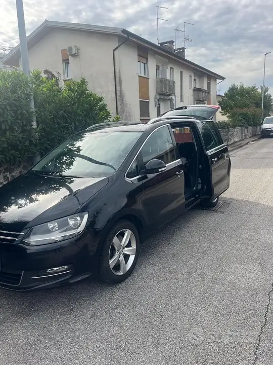 Volkswagen Sharan 2024 photo 2