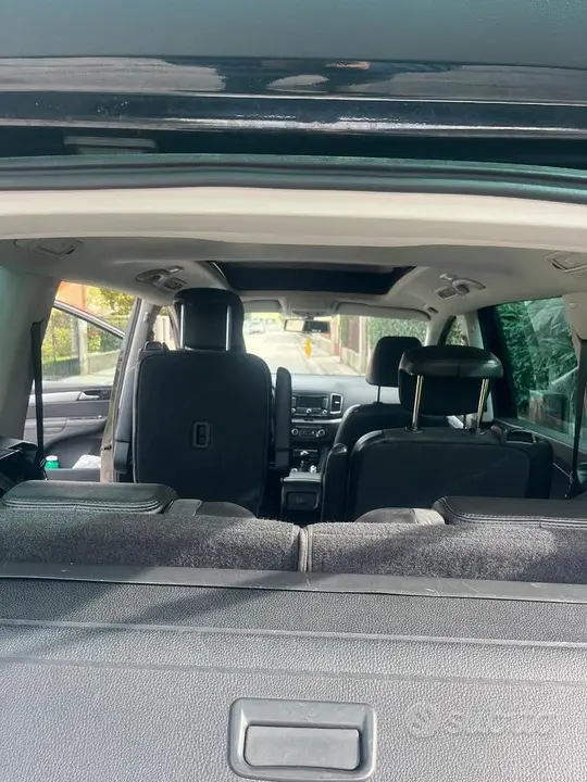 Volkswagen Sharan 2024 photo 3