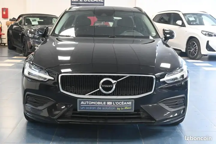 Volvo V60 2021 photo 2