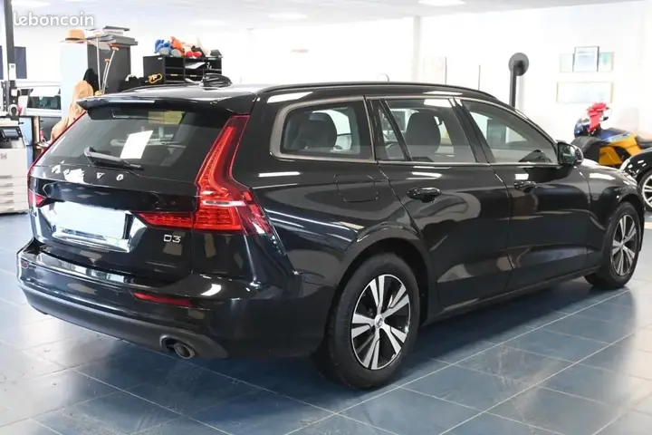 Volvo V60 2021 photo 4
