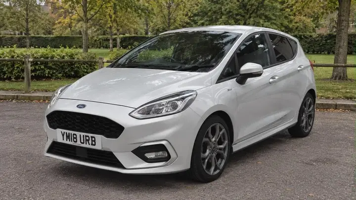 Ford Fiesta 2018 photo 2