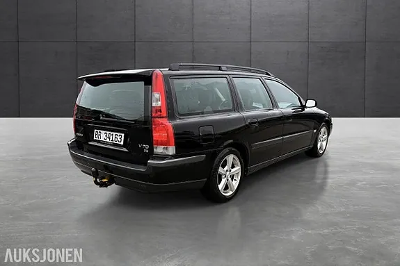 Volvo V70 2004 photo 4