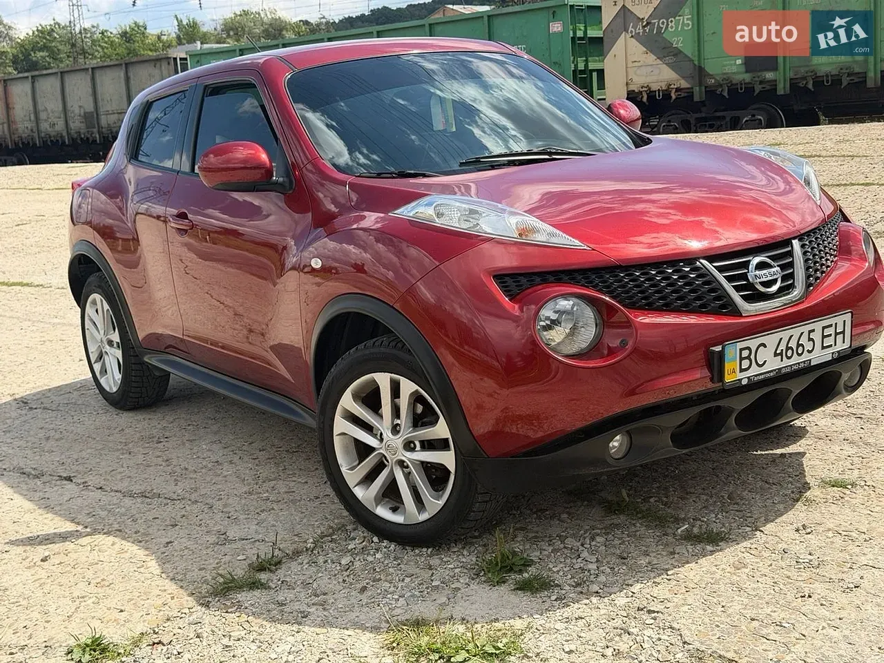Nissan Juke 2013 photo 4