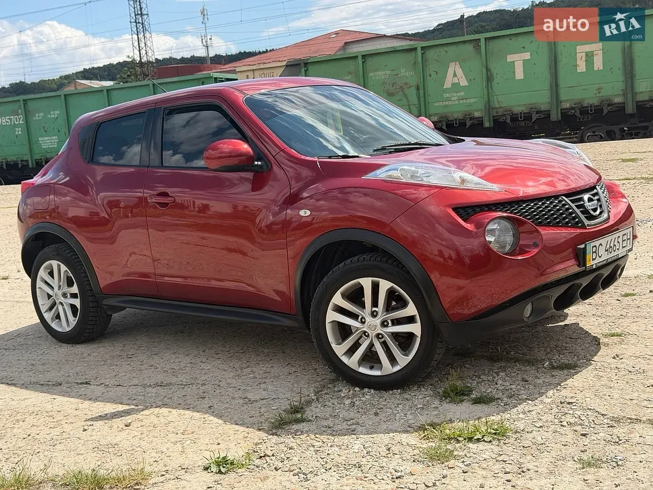 Nissan Juke 2013 photo 3