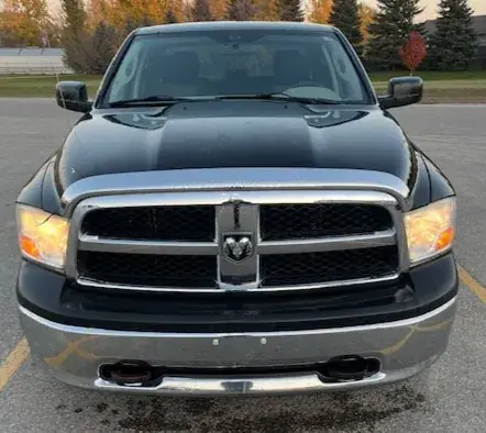 Dodge Ram 1500 2012 photo 2