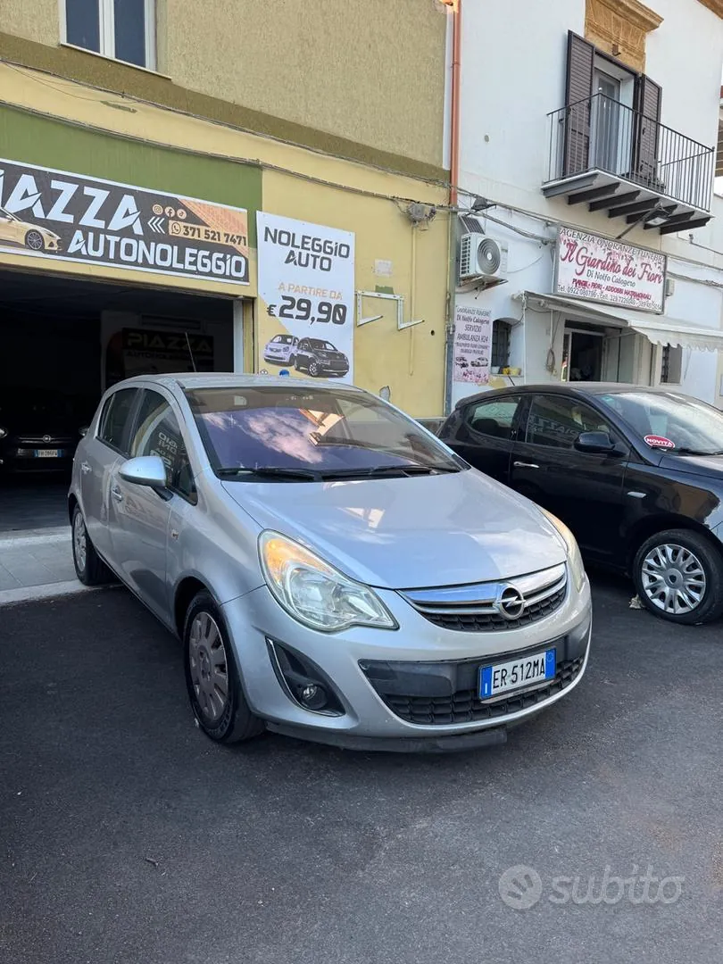 Opel Corsa 2013 photo 2