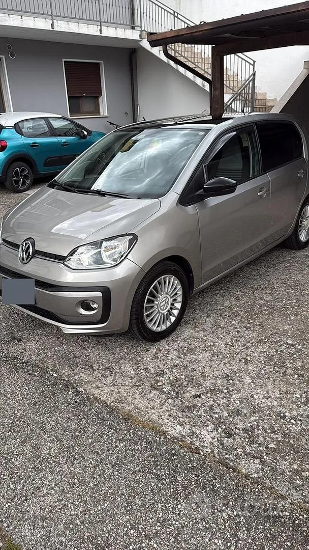 Volkswagen Up