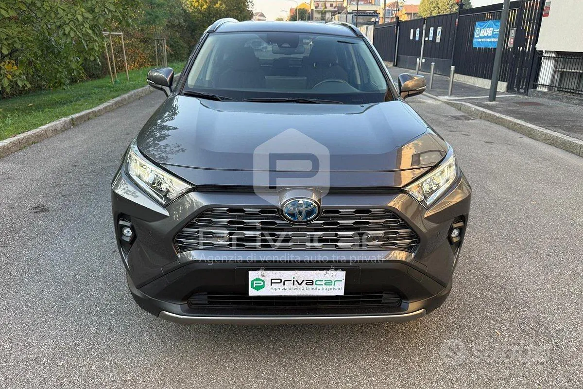 Toyota Rav4 2022 photo 2