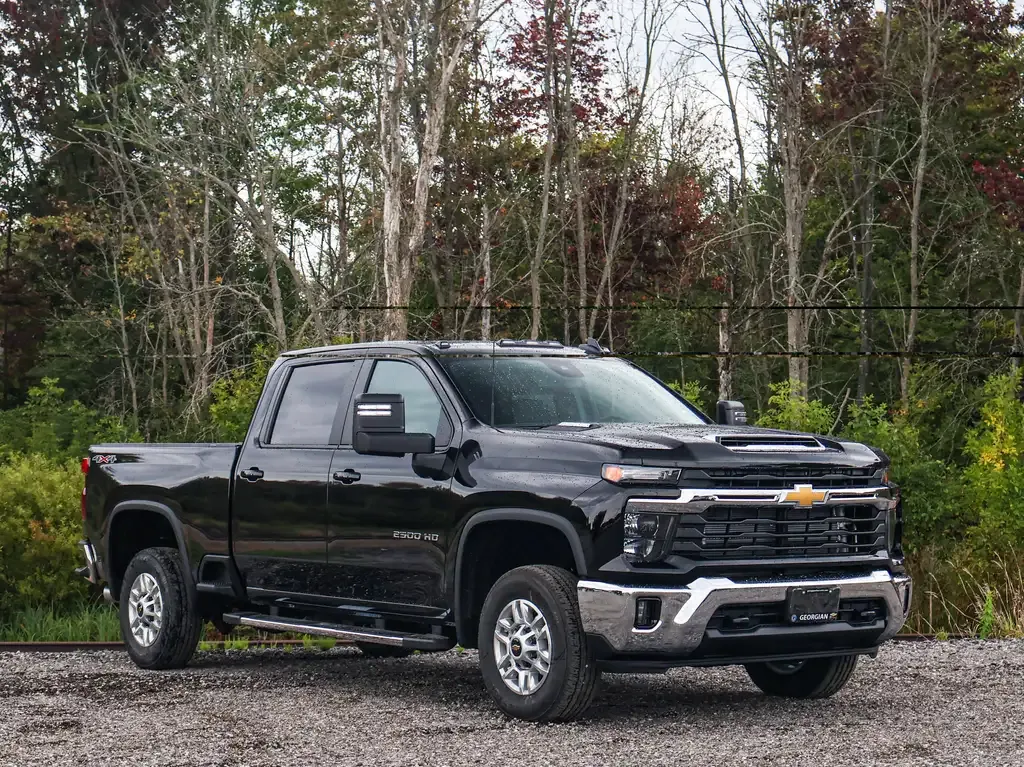 Chevrolet Silverado 2500 2026 photo 4
