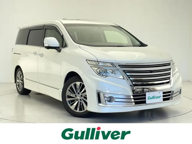 Nissan Elgrand 2017 photo 2