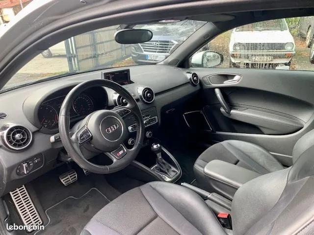 Audi A1 2011 photo 4