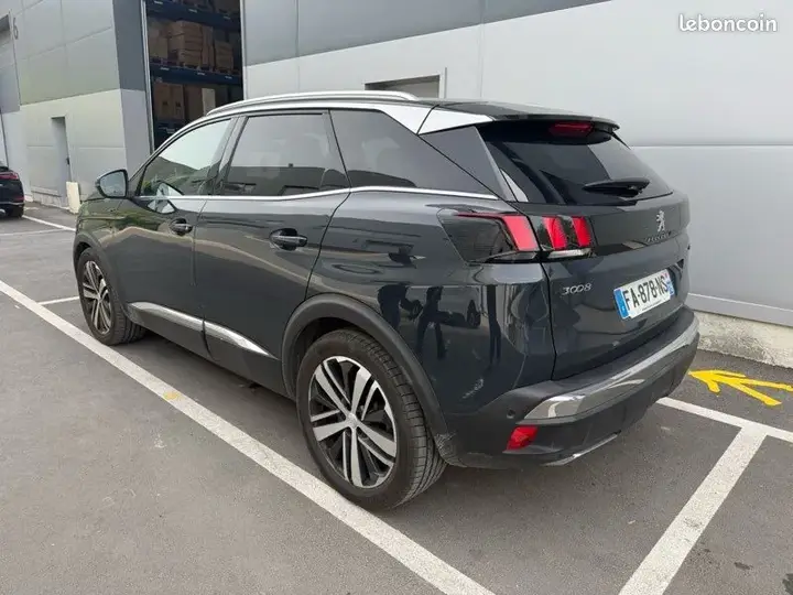 Peugeot 3008 2018 photo 2