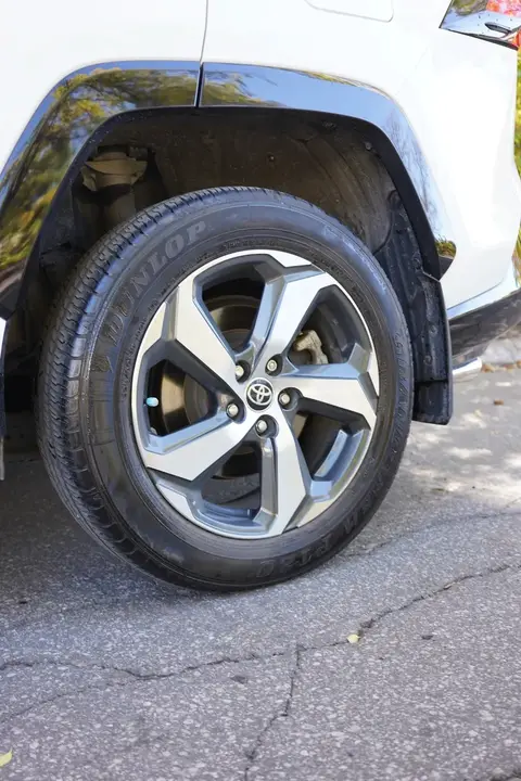 Toyota Rav4 2023 photo 5