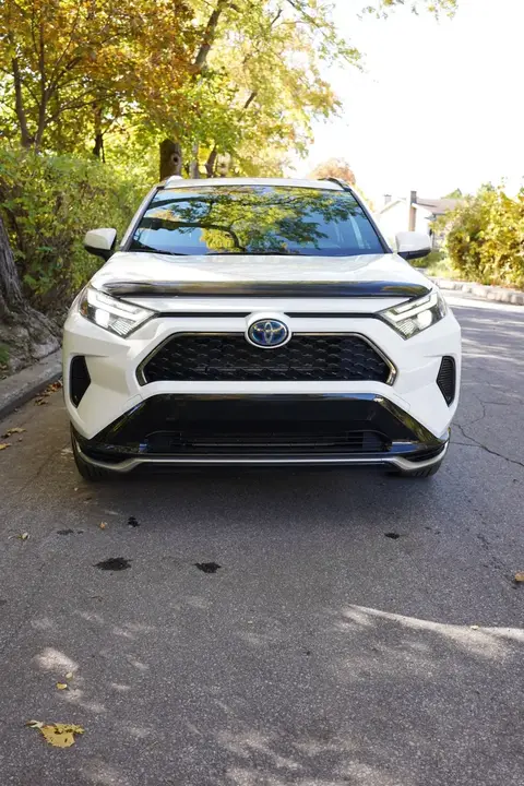 Toyota Rav4 2023 photo 3