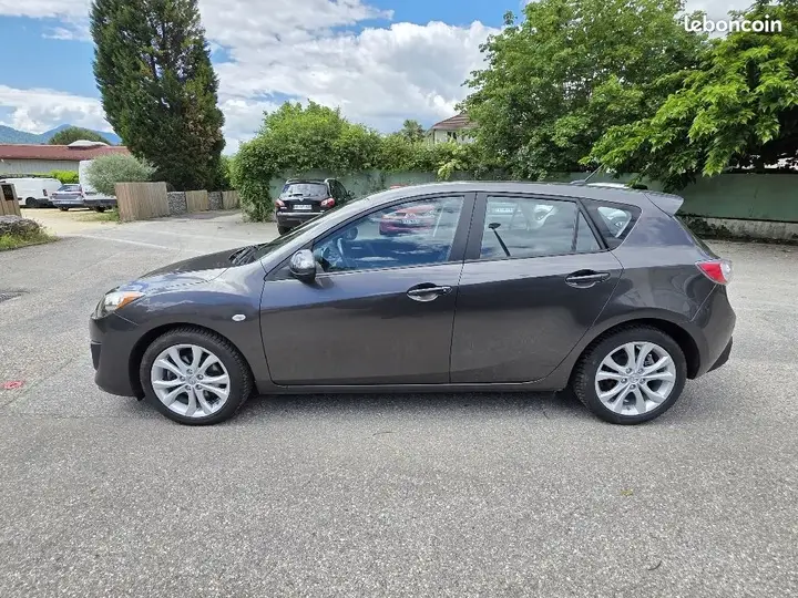 Mazda 3 2009 photo 3