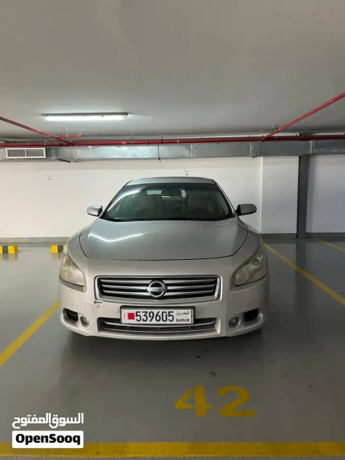 Nissan Maxima 2011 photo 5