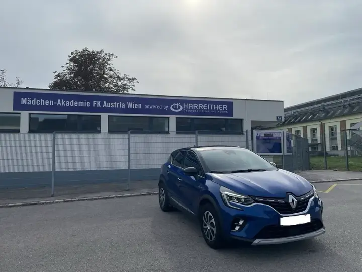 Renault Captur 2022 photo 3