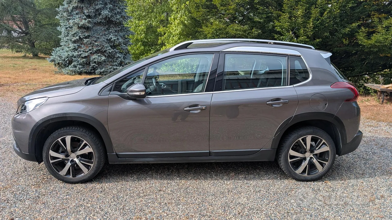 Peugeot 2008 2019 photo 2