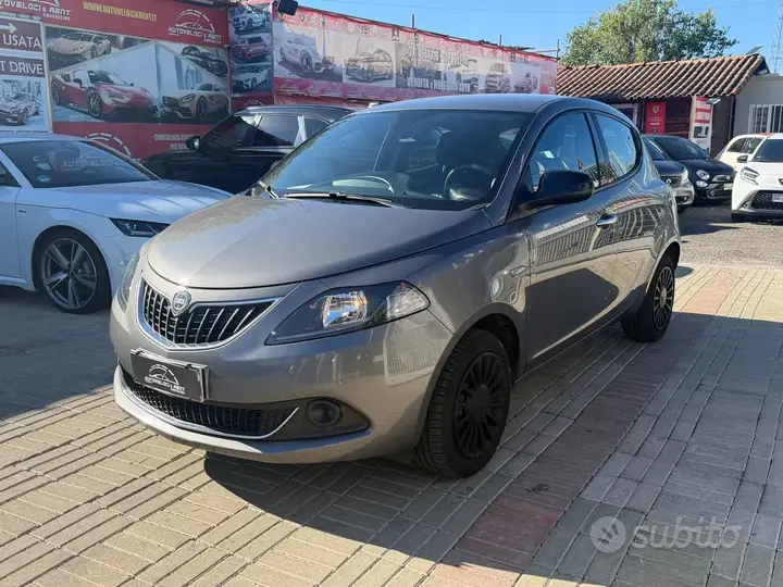 Lancia Ypsilon 2022 photo 3