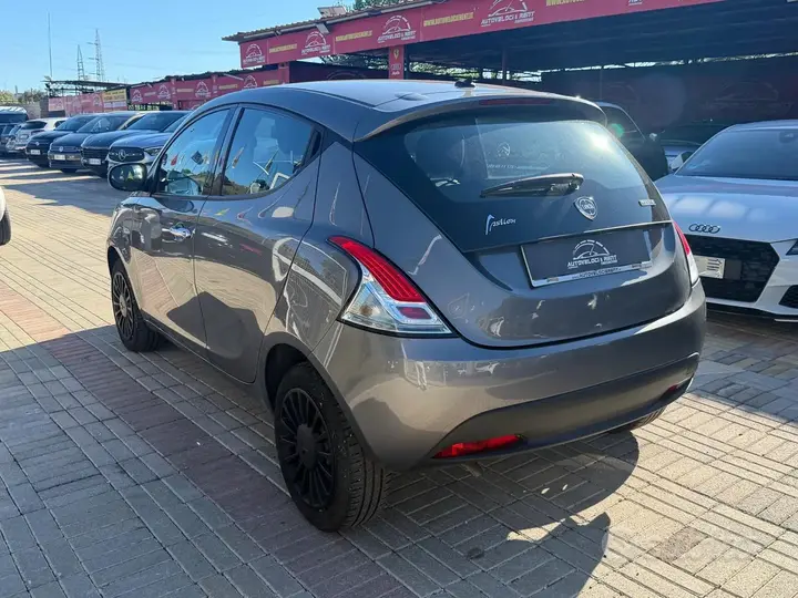 Lancia Ypsilon 2022 photo 5