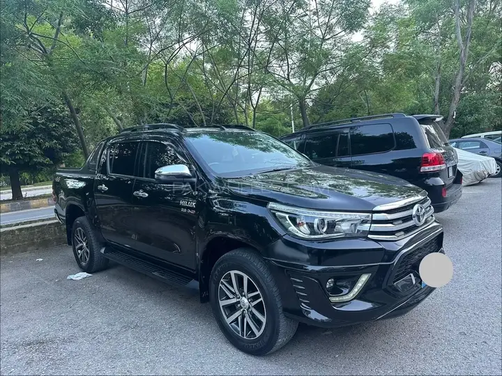 Toyota Hilux