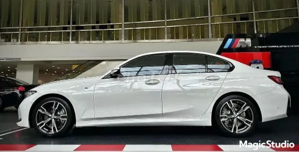 BMW 3 Series 2025 photo 4