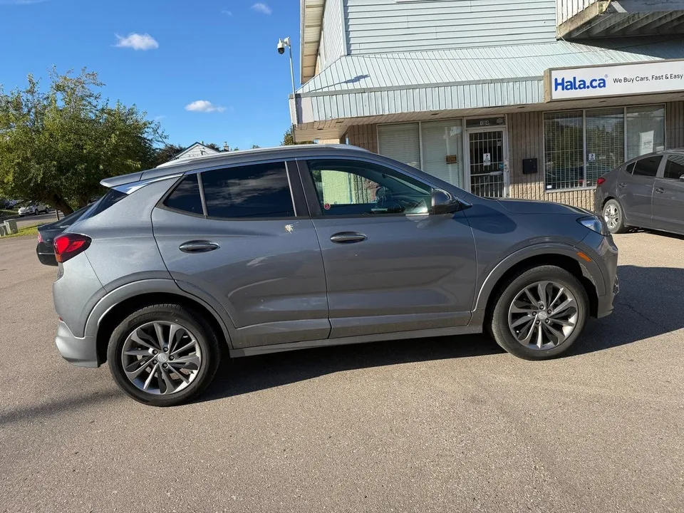 Buick Encore 2022 photo 2