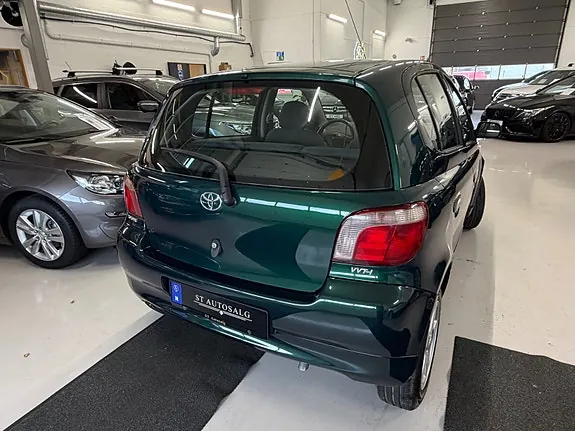 Toyota Yaris 2002 photo 5