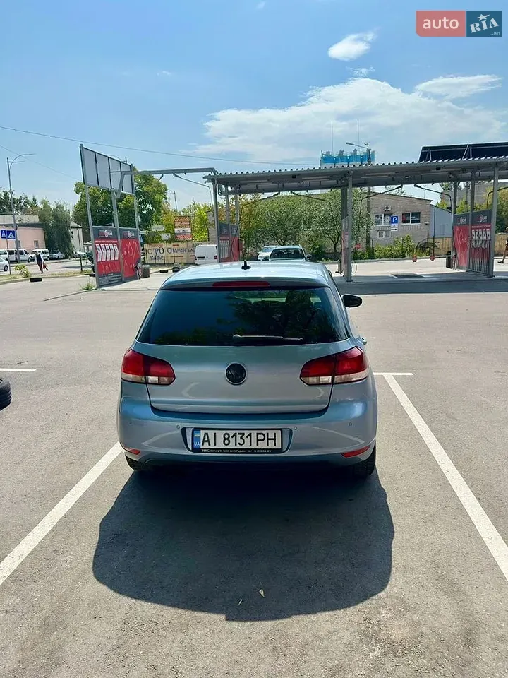 Volkswagen Golf 2009 photo 4