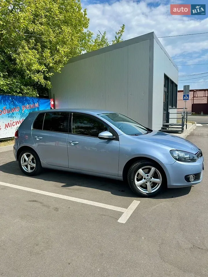 Volkswagen Golf 2009 photo 3