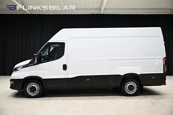 Iveco Daily 2023 photo 2
