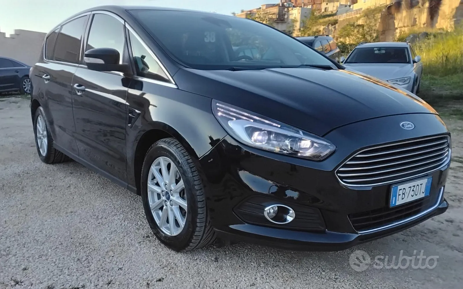 Ford S-Max