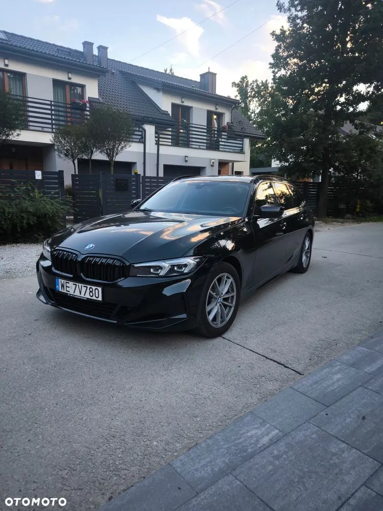 BMW 3 2022 photo 3