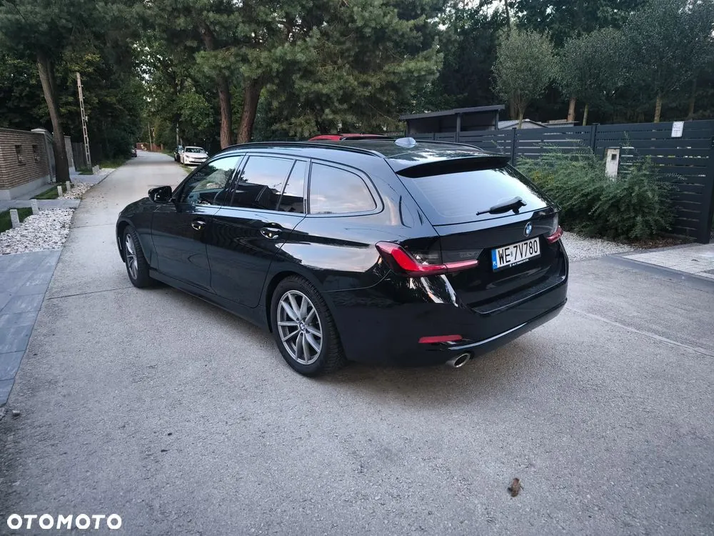 BMW 3 2022 photo 4