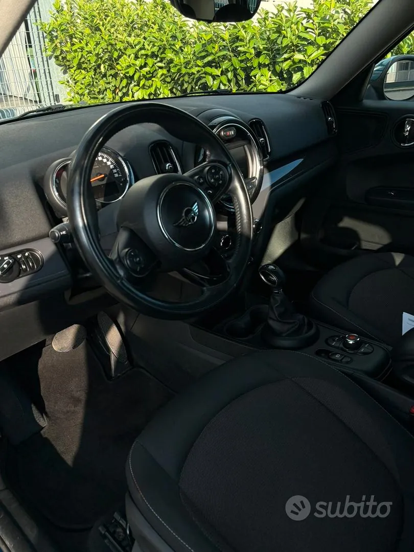 Mini Countryman 2018 photo 4