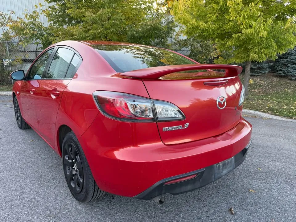 Mazda 3 2010 photo 3