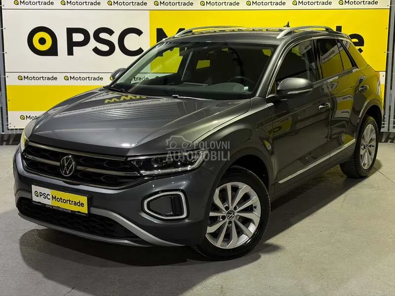 Volkswagen T-Roc 2022 photo 2
