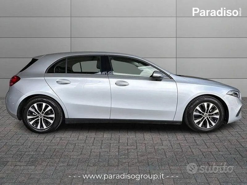 Mercedes-Benz A 2025 photo 5