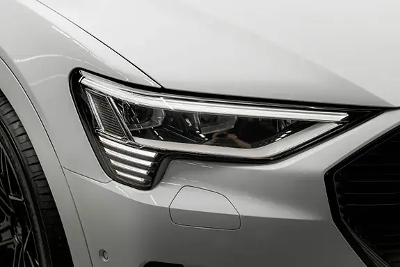 Audi E-Tron 2022 photo 4