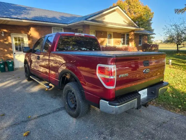 Ford F-150 2013 photo 2