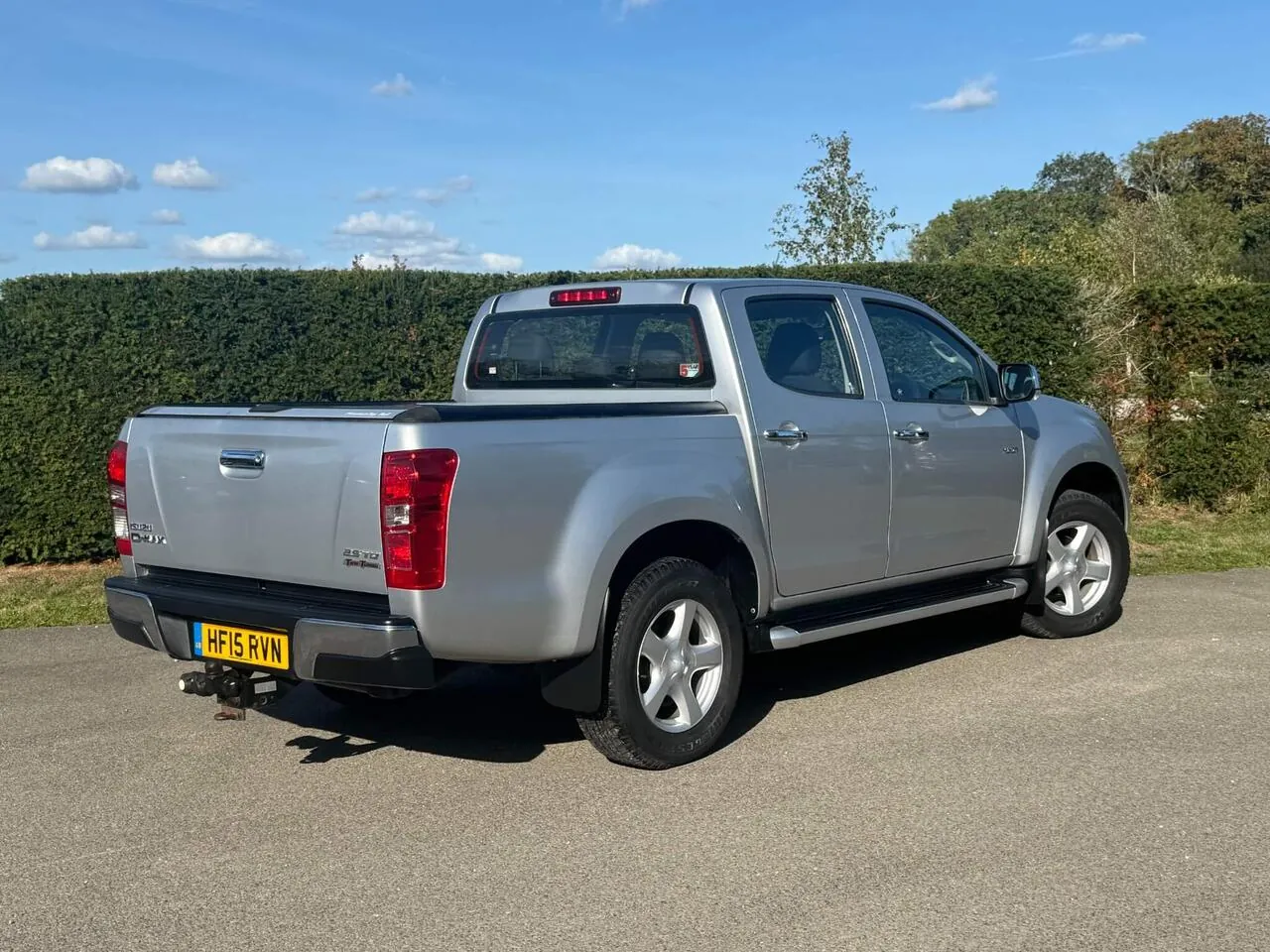 Isuzu D-Max 2015 photo 3