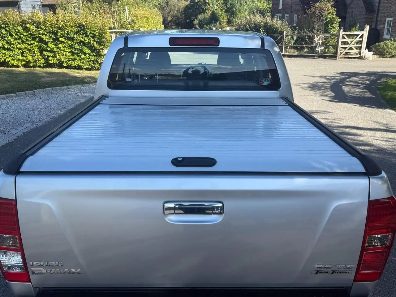 Isuzu D-Max 2015 photo 5
