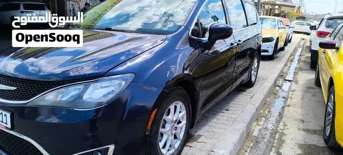 Chrysler Pacifica 2017 photo 3
