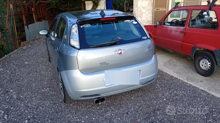 Fiat Grande Punto 2009 photo 5
