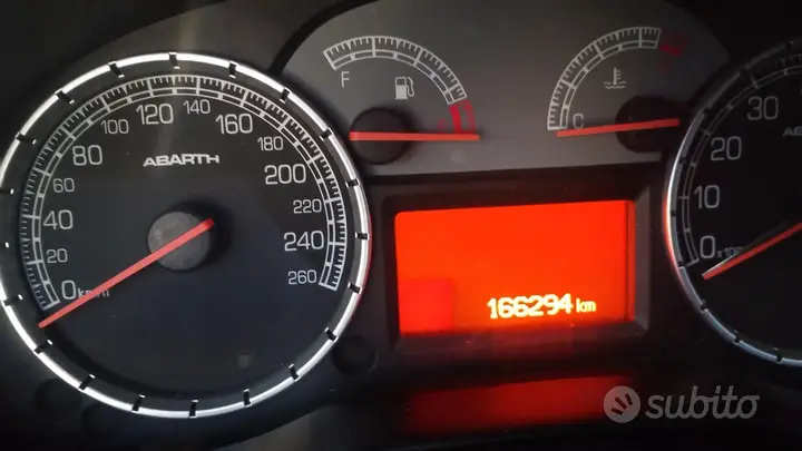 Fiat Grande Punto 2009 photo 3