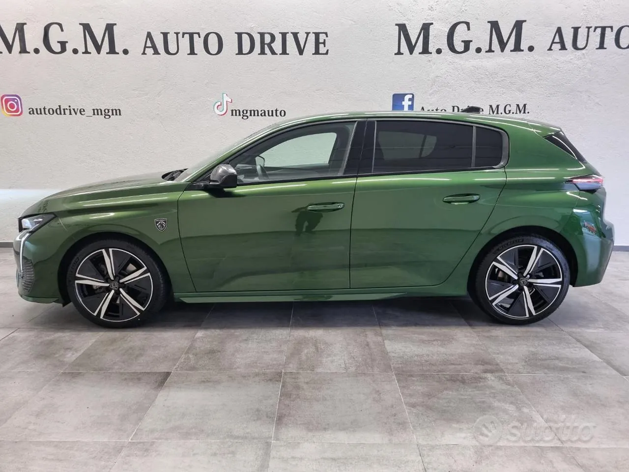 Peugeot 308 2022 photo 2
