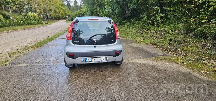 Peugeot 107 2006 photo 5